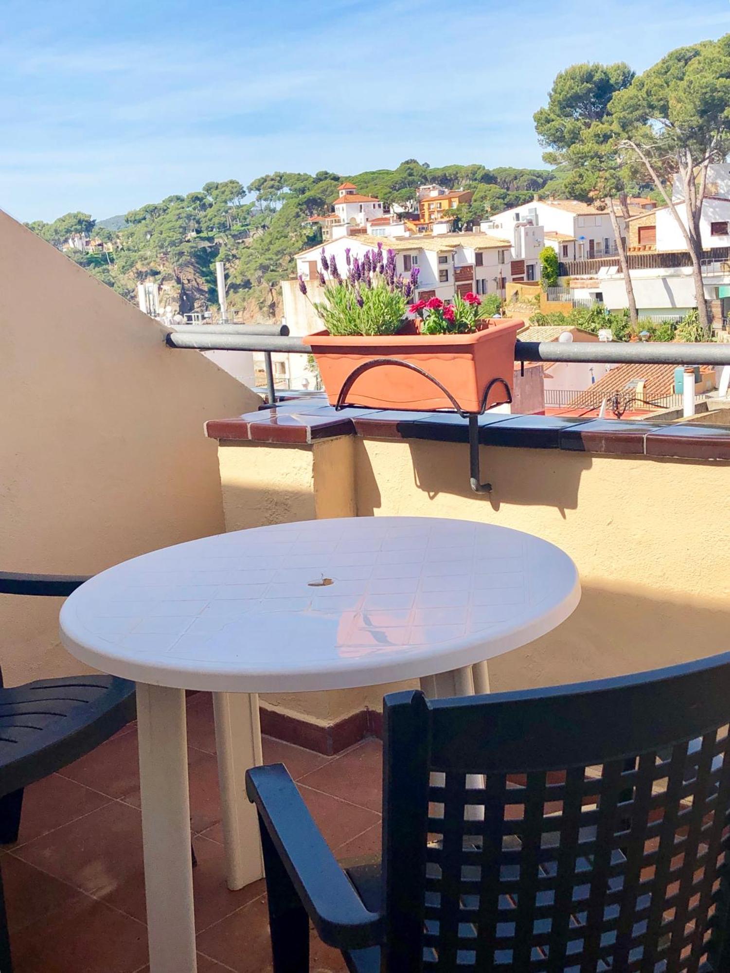 Hotel Medium Montecarlo Palafrugell Quarto foto